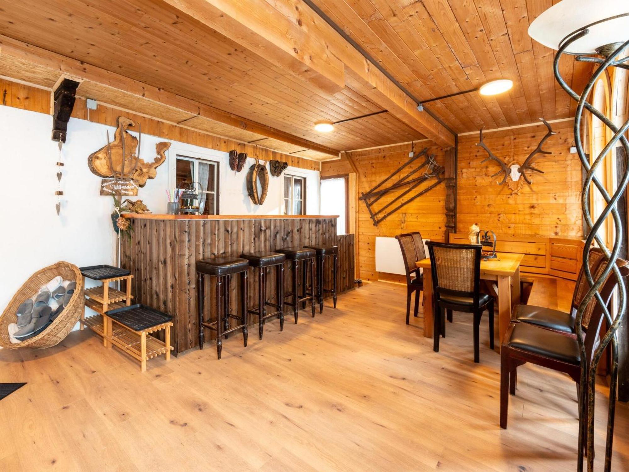 Rustic Farmhouse With Sauna In Bramberg Neukirchen am Grossvenediger Bagian luar foto
